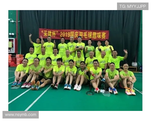 重庆羽毛球队与上海羽毛球队赛后复盘分析比赛经验与战术对比